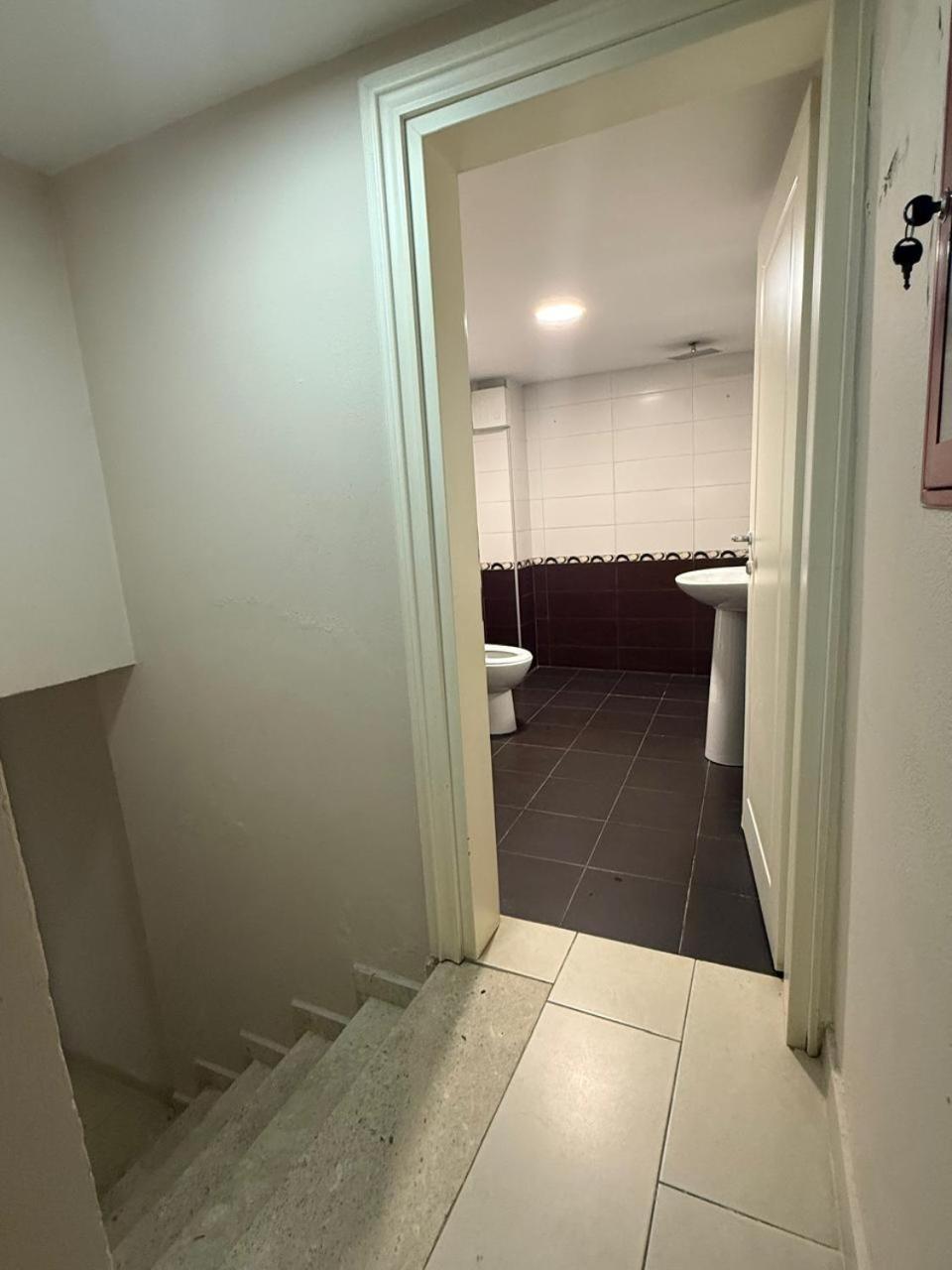 Hotelvila 22 Tirana Bagian luar foto