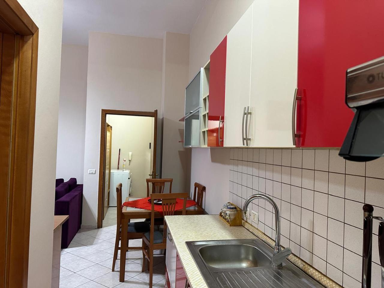 Hotelvila 22 Tirana Bagian luar foto